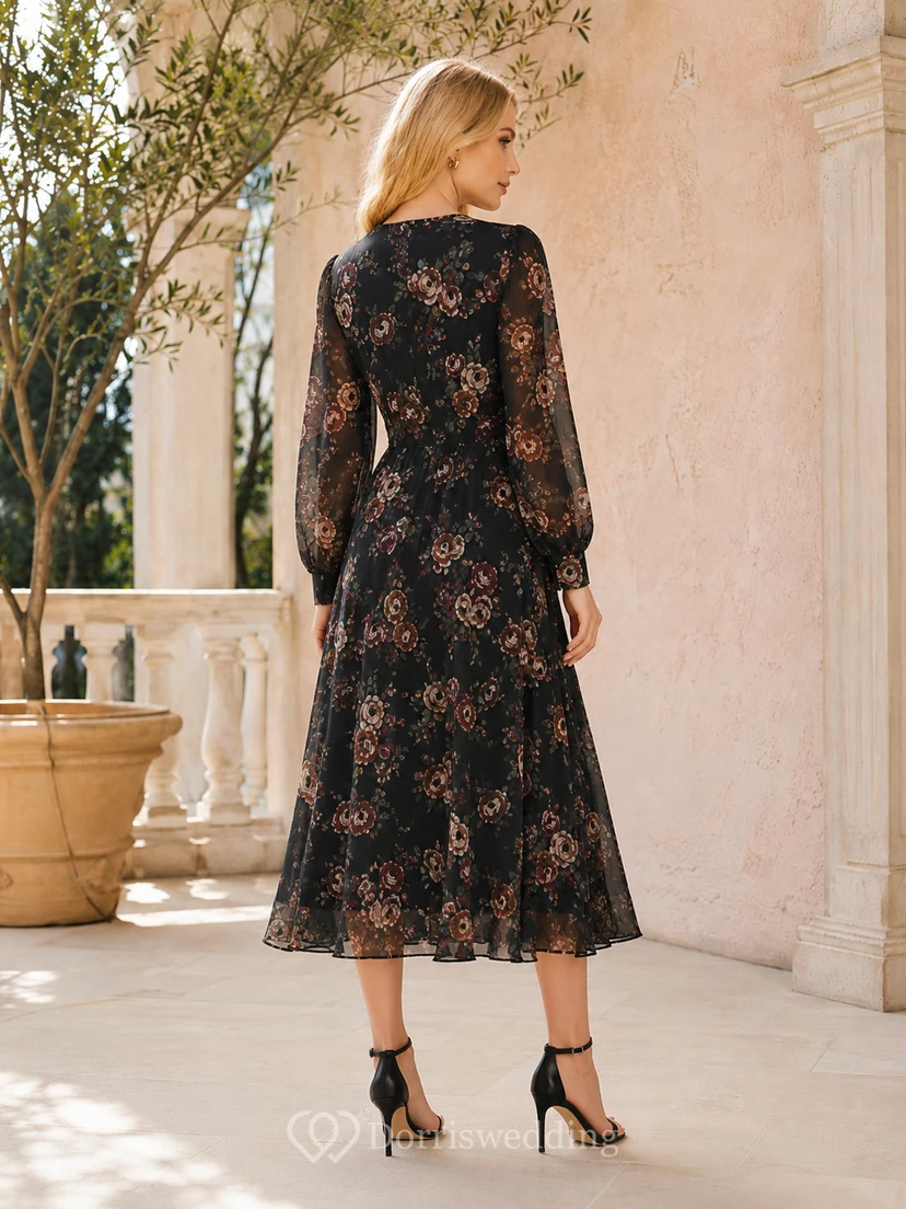 Vestido midi de gasa con cuello en V y mangas largas, estampado floral oscuro view 2