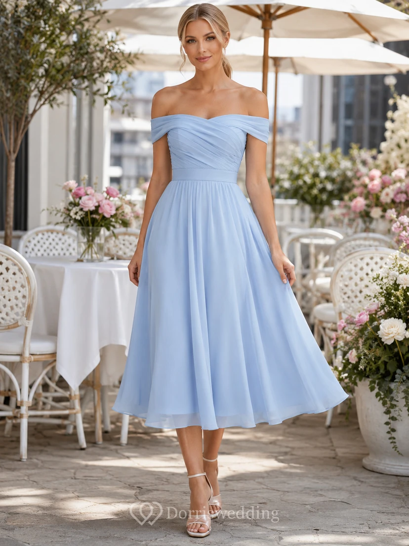 Vestido de despedida de soltera de gasa azul cielo con hombros descubiertos