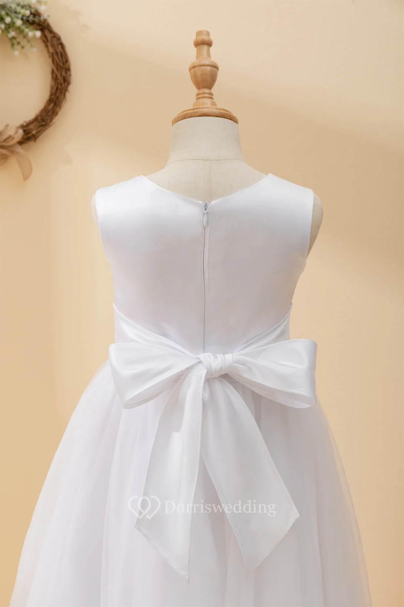 Scoop-neck A-line Empire Communion Flowergirl Dress with Beaded Waist view 7
