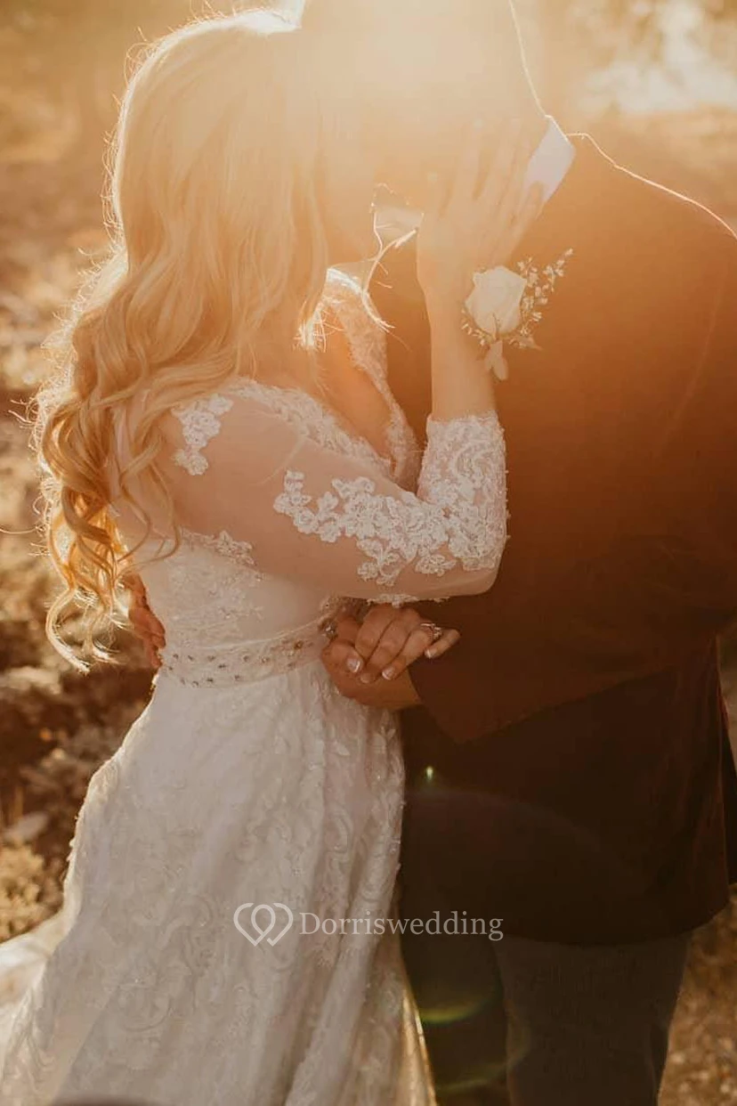 Robe de mariée bohème d'hiver grande taille en dentelle | Robe de mariée champêtre pour femmes rondes view 6