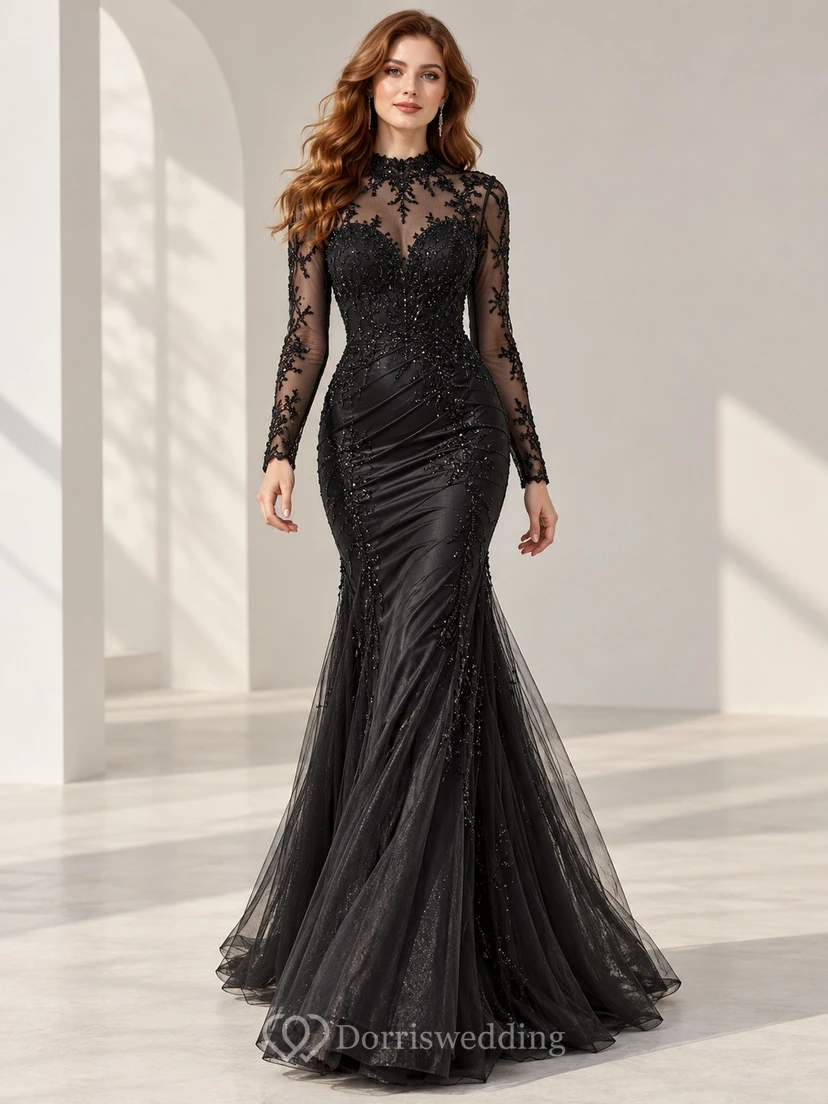 Robe de soirée sirène noire à manches longues, froncée et ornée de dentelle.