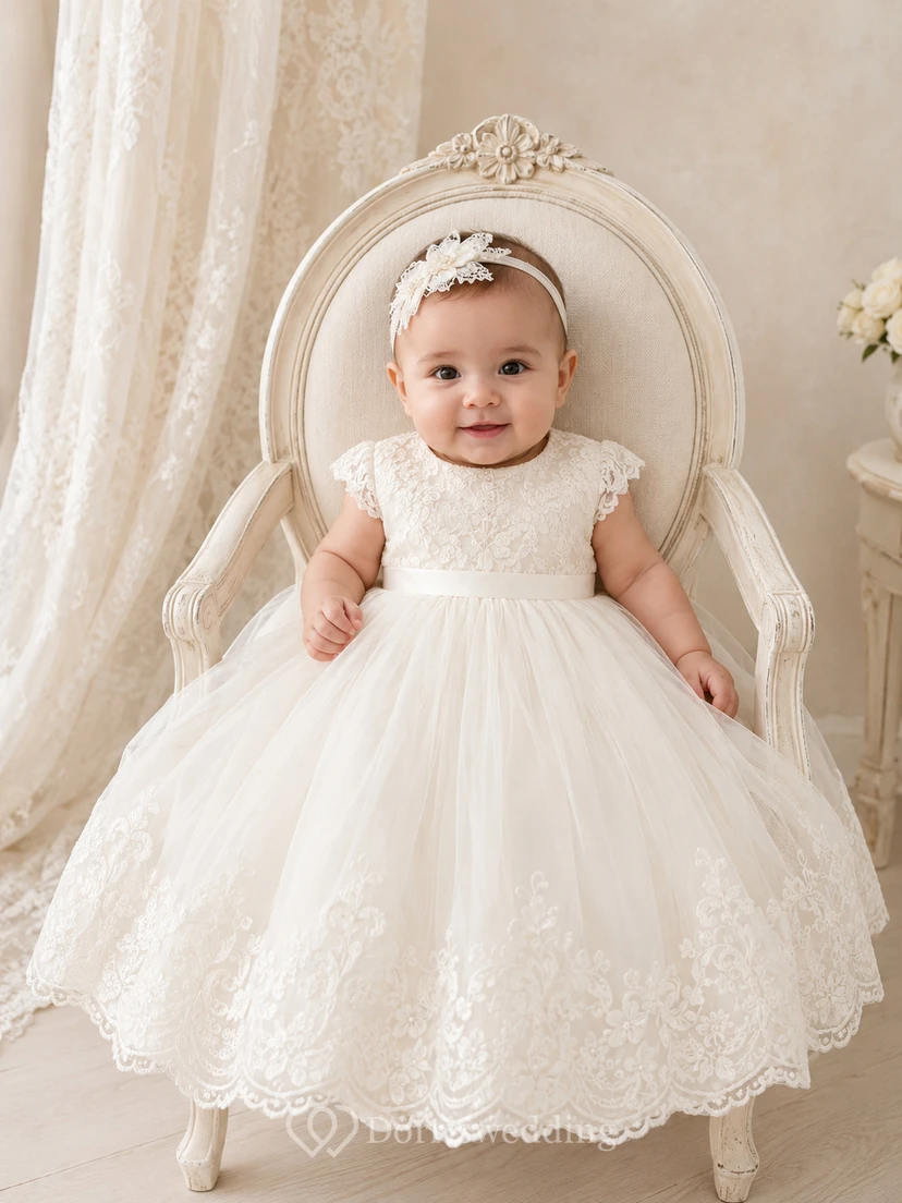 Kleid mit Spitzenmieder, Tüll, A-Linie, ärmellos, mit Muschelsaum, romantisch, elegant, bezaubernd, knielang
