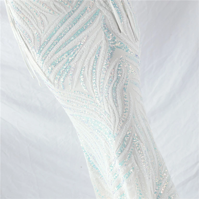 Vestido de noche con tirantes, top tipo tubo y lentejuelas apiladas encriptadas, con método de doble atado de cuerda. view 49