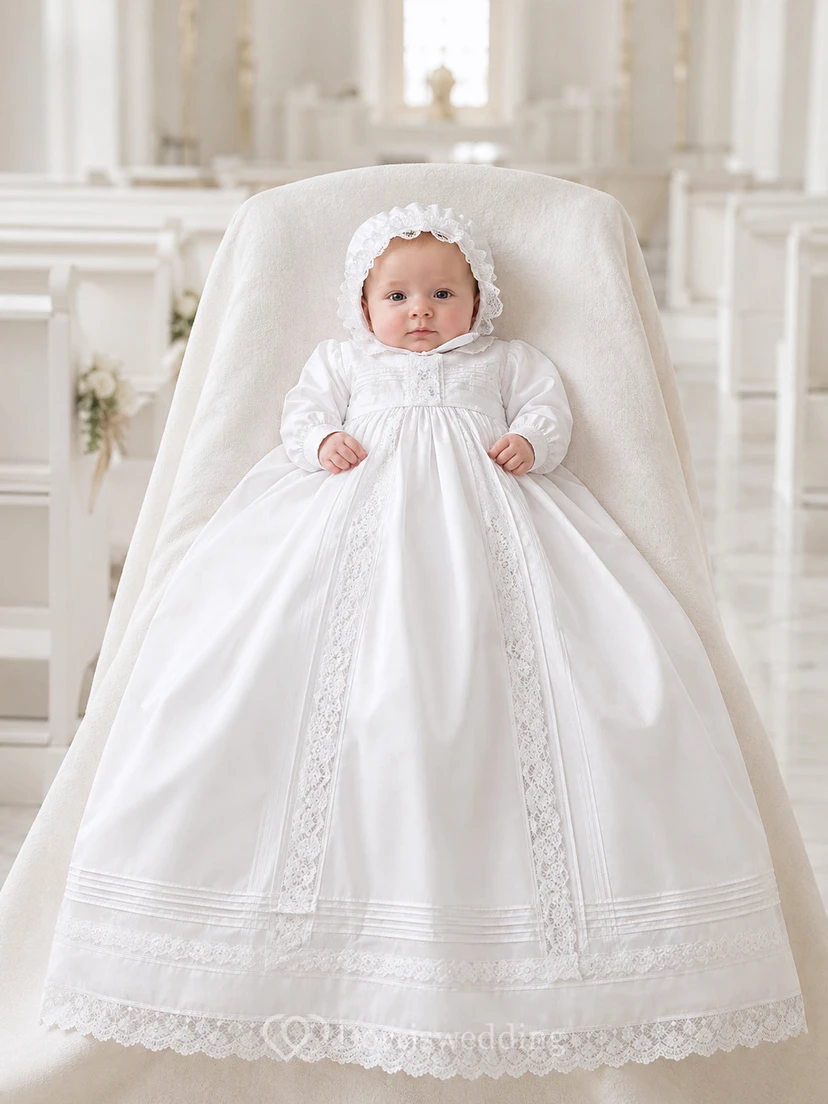 Klassisches Taufkleid im A-Linien-Stil mit langen Ärmeln aus Baumwolle und Spitze im Vintage-Stil