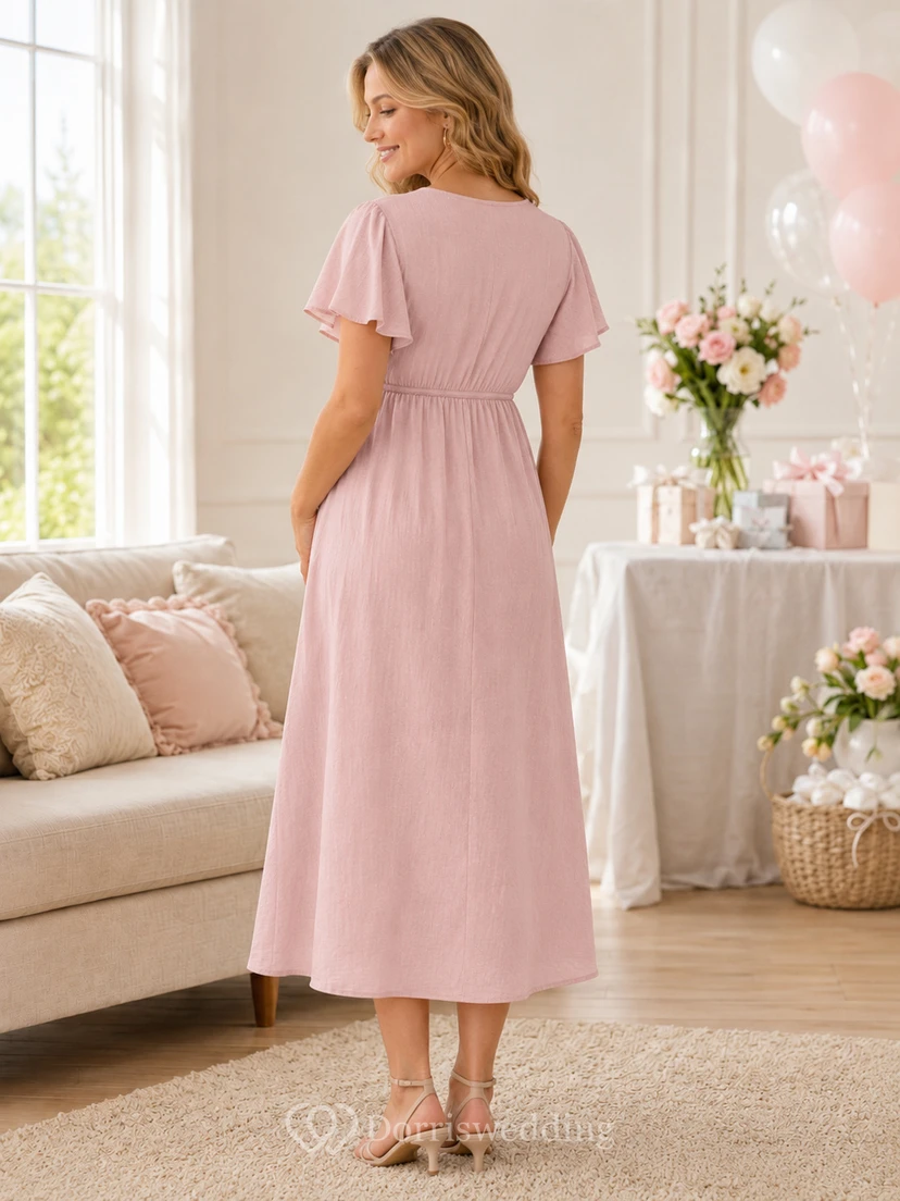 Vestido de maternidad informal de punto rosa rubor con cuello en V y mangas con volantes, largo hasta la rodilla. view 2