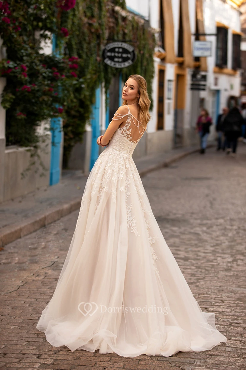 Robe de mariée de bal trapèze à imprimé spaghetti et dentelle appliquée, style empire view 2