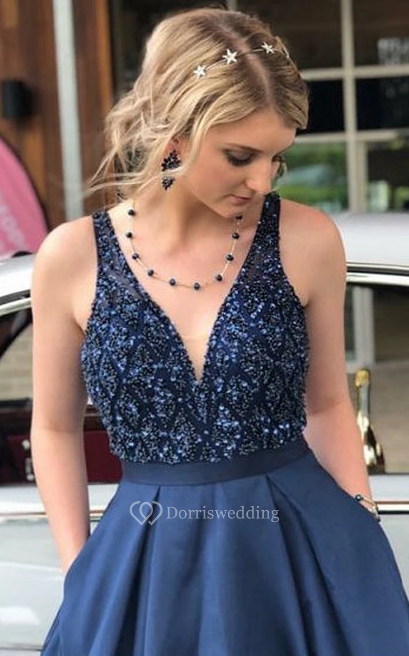 Robe de soirée romantique en satin, coupe trapèze, sans manches, longueur au sol, avec poches view 2