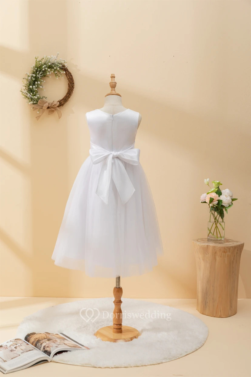 Scoop-neck A-line Empire Communion Flowergirl Dress with Beaded Waist view 2