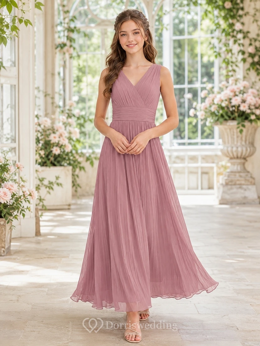 Vestido de dama de honor juvenil color rosa empolvado, corte en A, escote en V, sin mangas, de gasa, romántico.