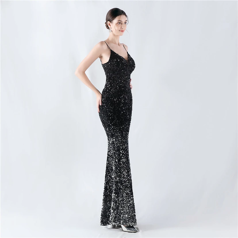 Samtiger, farbverlaufender, perlenbesetzter, sexy Strumpfhalter-Abendkleid view 59