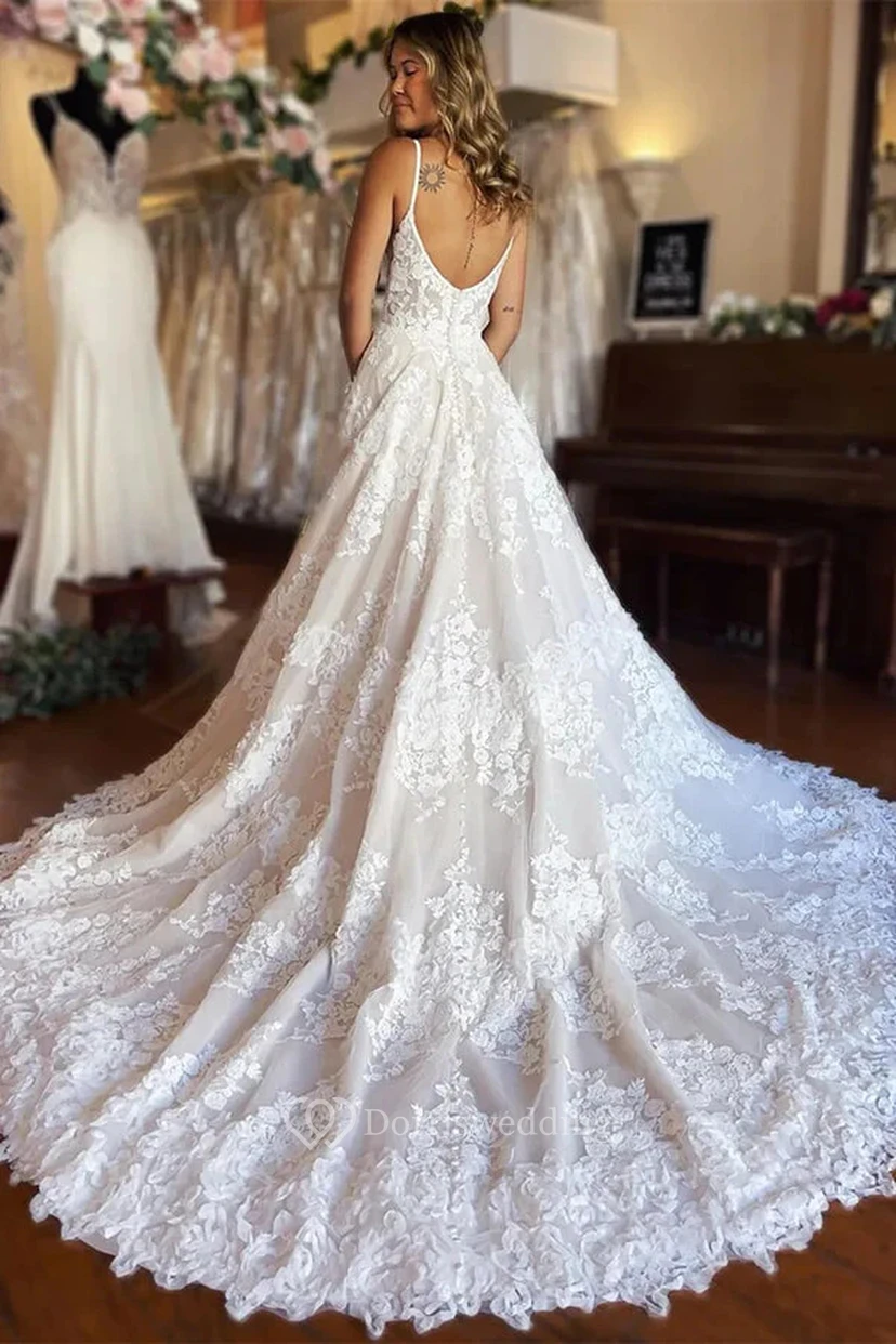 A-Linien-Hochzeitskleid aus Spitze mit Schlitz | Strand-Brautkleid im Landhausstil | Weißes Ballkleid view 3