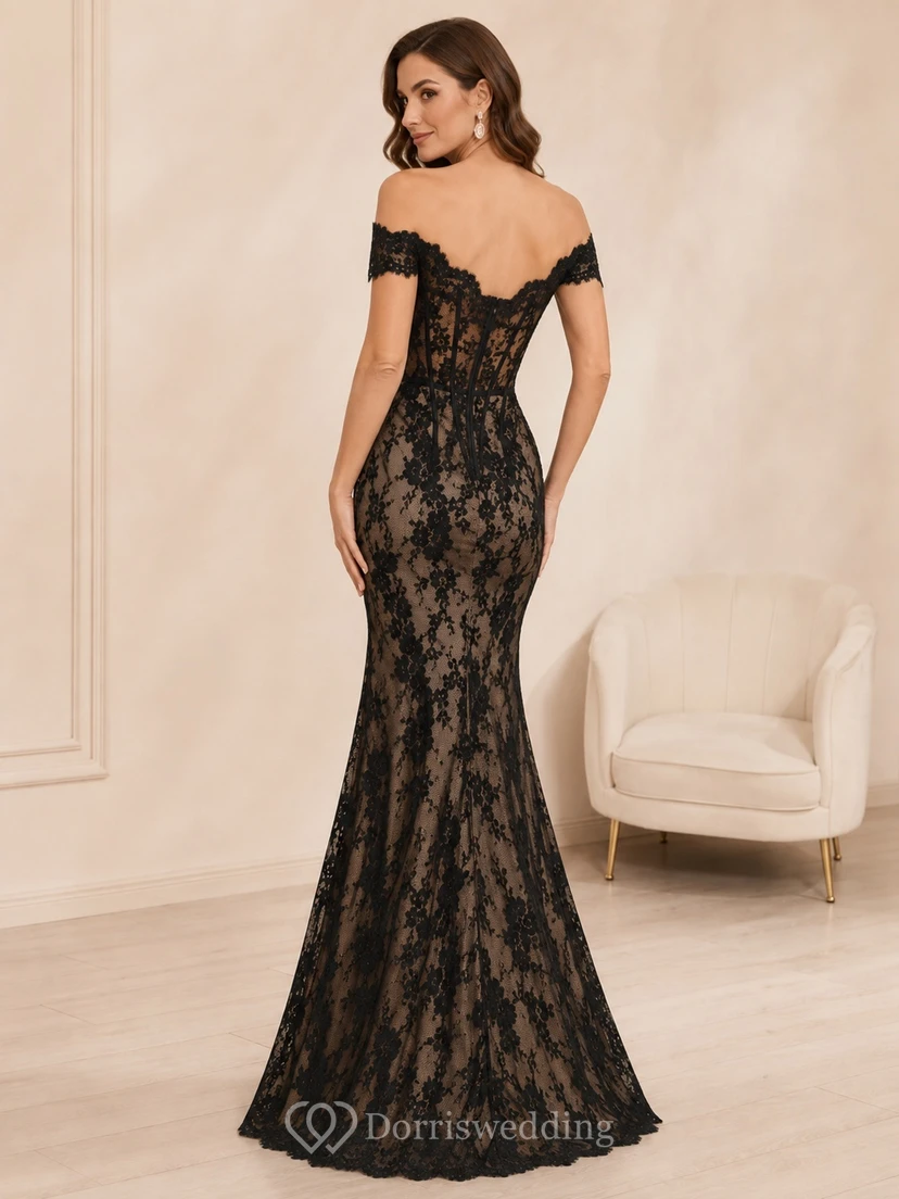Schwarzes, bodenlanges, figurbetontes Meerjungfrauen-/Trompetenkleid mit schulterfreiem Ausschnitt, kurzen Ärmeln und Spitze view 2