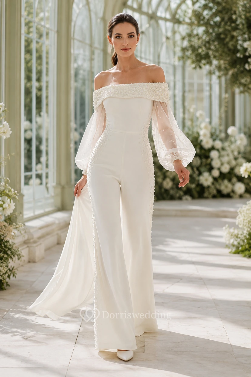 Combinaison de mariage à épaules dénudées et manches bouffantes avec drapé latéral
