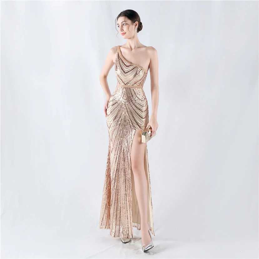 Vestido de noche asimétrico con escote alto y escote alto, adornado con cuentas florales y flores. view 56