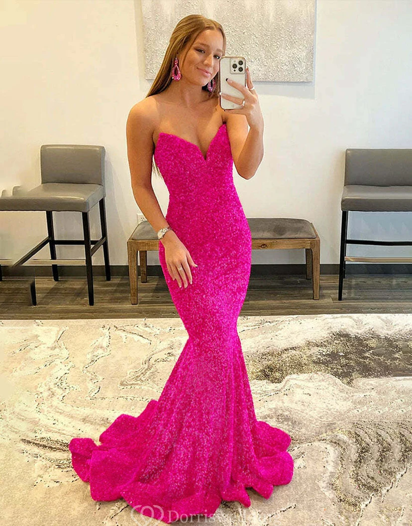 Vestido de sirena brillante con lentejuelas, abalorios y cola larga. view 8