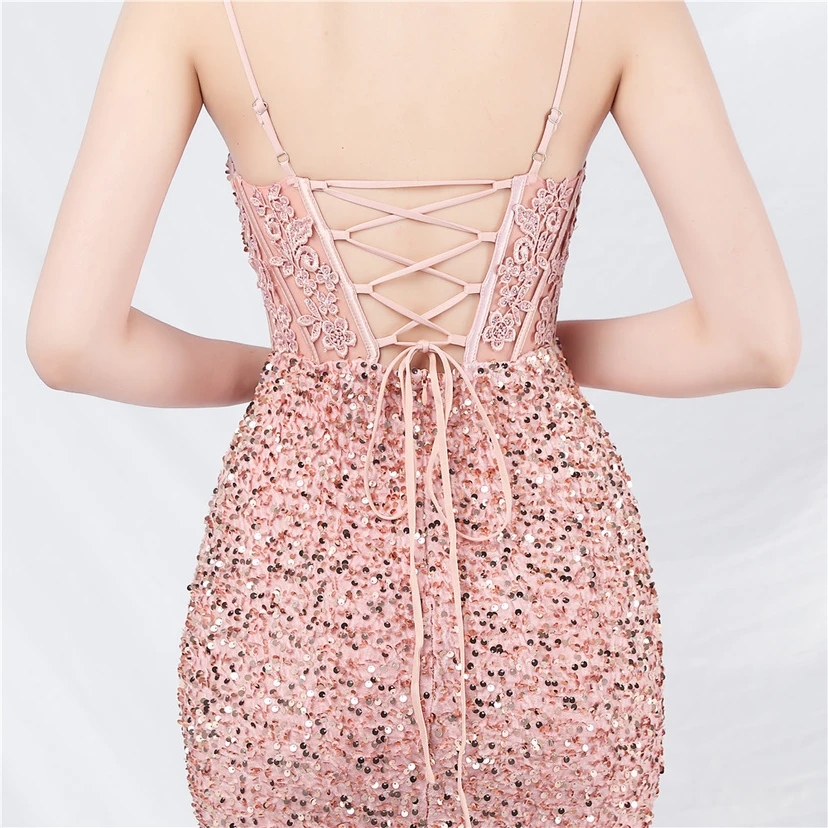 Vestido de noche pesado, estilo palacio, chaleco con diseño de espina de pescado, cintura con bordado de diamantes, flores, hombros descubiertos y tirantes. Vestido de alta gama. view 15