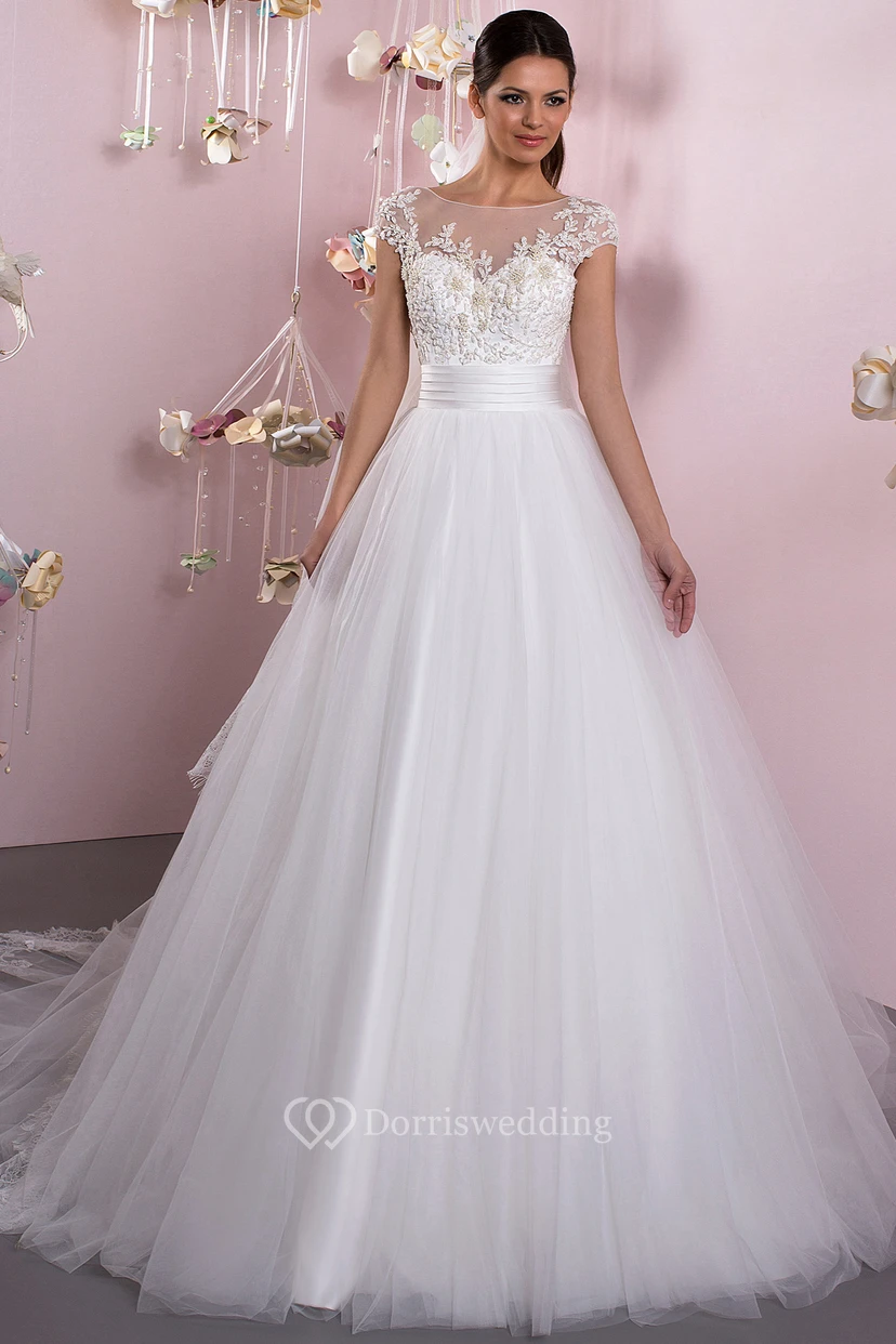 Ball Gown Cap Sleeve Appliqued Scoop Neck Tulle Wedding Dress Styles