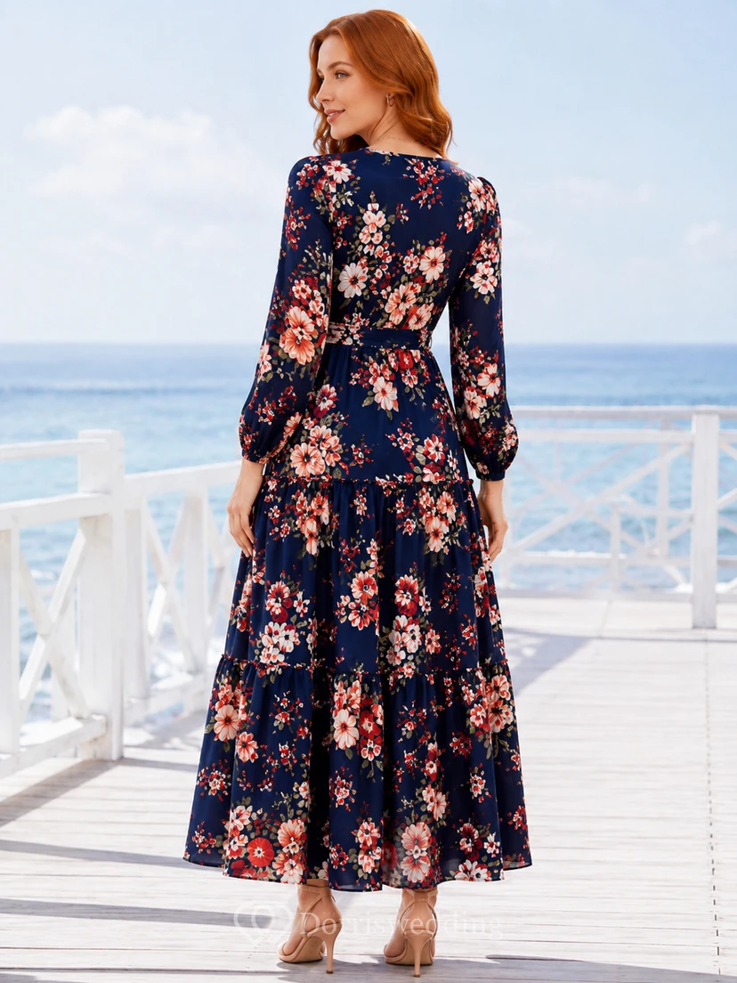 Marineblaues, geblümtes Wickelkleid mit V-Ausschnitt und langen Ärmeln, Midi-Länge, Gästekleid view 2