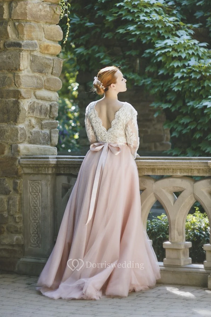 3/4-Ärmel, bezauberndes Brautkleid aus Spitze mit V-Ausschnitt und Schleife view 2