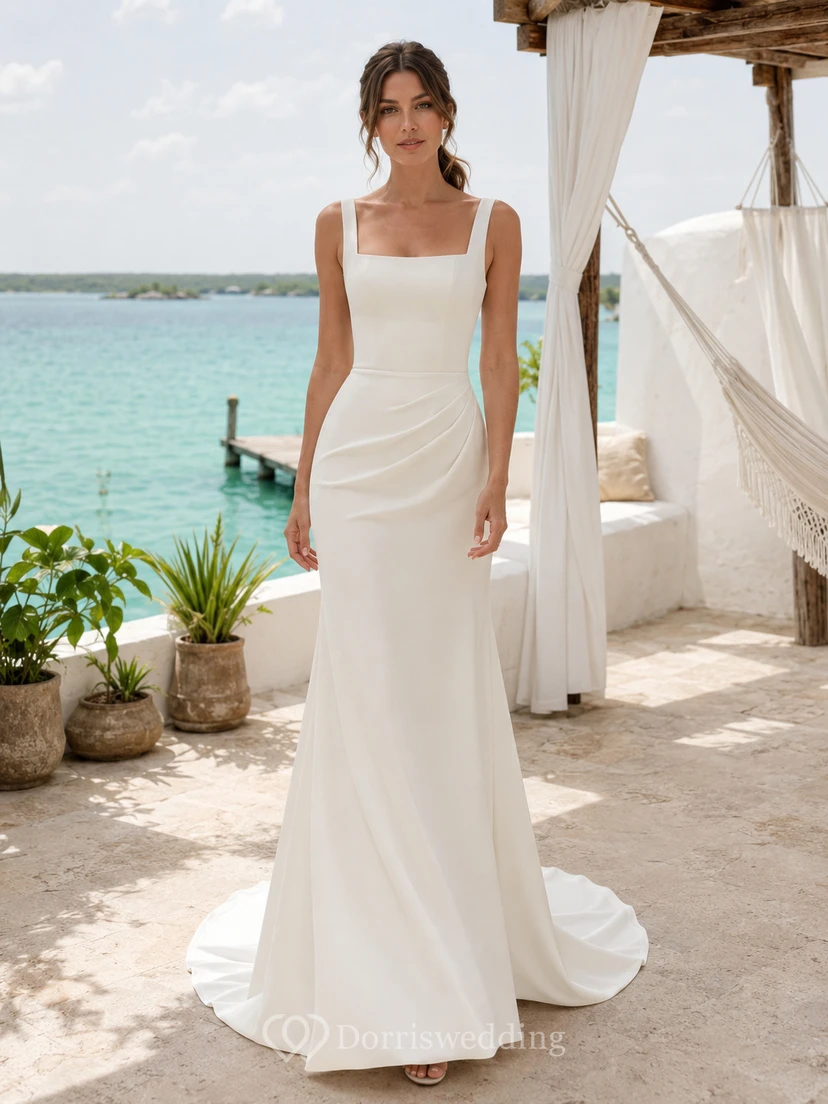 Robe de mariée fourreau en crêpe à bretelles et encolure carrée simple, couleur lagon