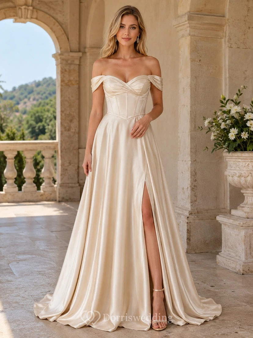 Robe sirène longue fendue sur le côté, sans manches, en satin champagne, épaules dénudées