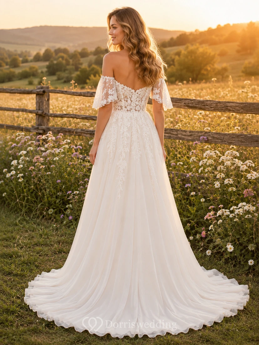 Vestido de novia de tul y encaje campestre, corte en A, hombros descubiertos, manga corta, cola de capilla, espalda baja en V. view 2