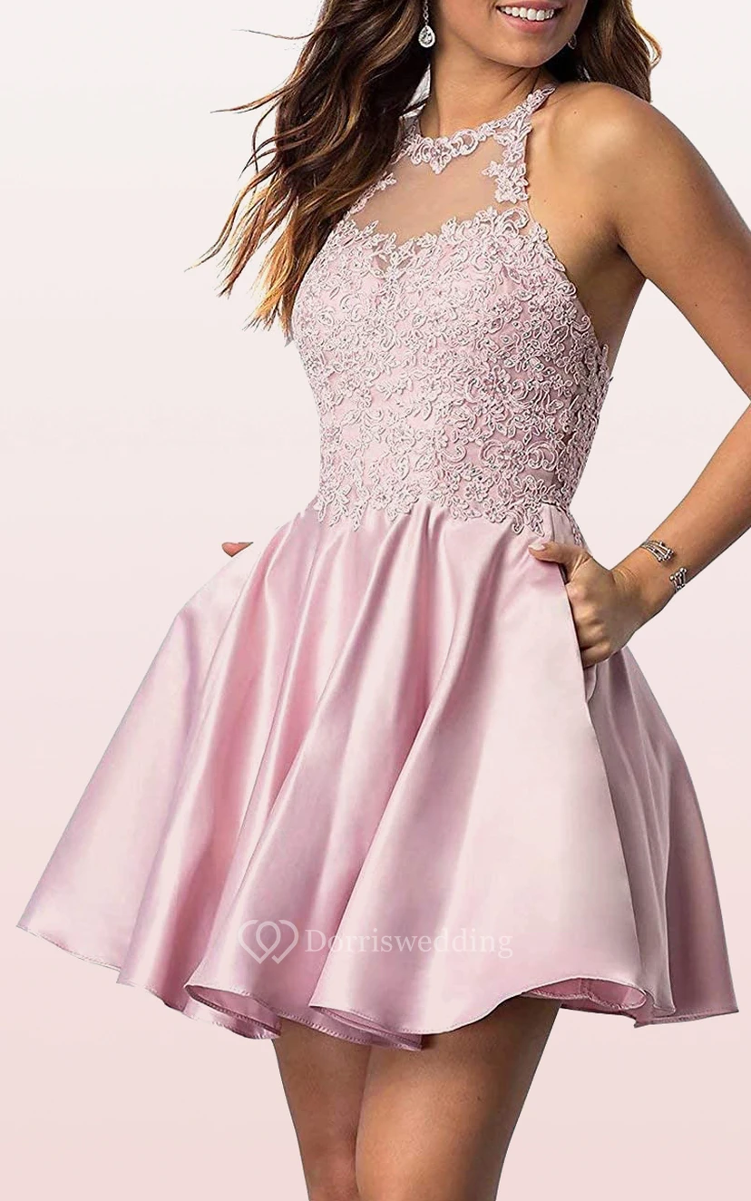 Robe de bal simple mini trapèze sans manches en satin et dentelle avec appliques view 8