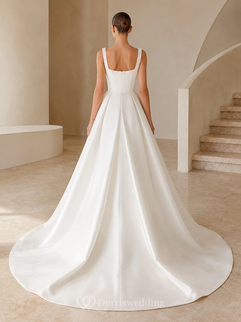 Robe de bal moderne en satin à col carré et bretelles perlées, traîne chapelle view 2