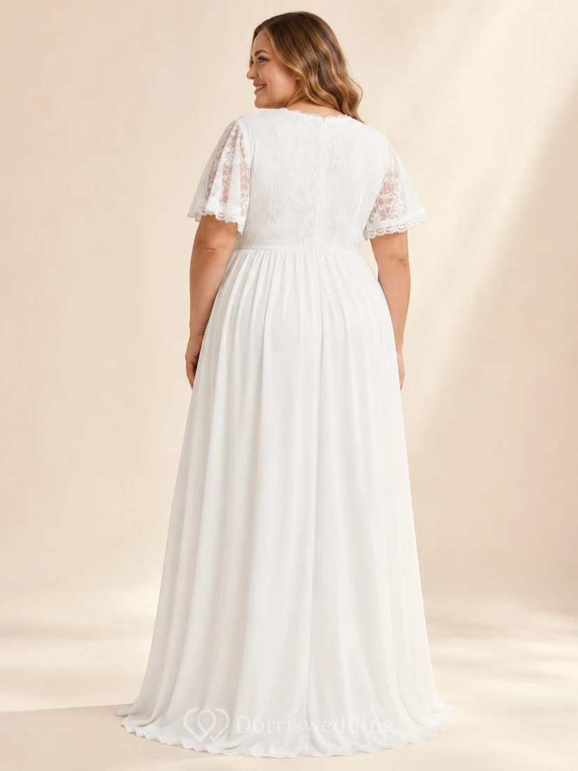 Weißes Umstandskleid aus Chiffon in Empire-Maxigröße mit V-Ausschnitt, kurzen Ärmeln und kurzen Ärmeln in Übergröße view 2