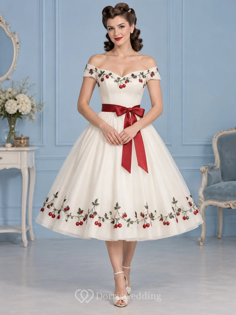 Rockabilly-Brautkleid in A-Linie, schulterfrei, mit Kirschstickerei, roter Schärpe und Teelänge