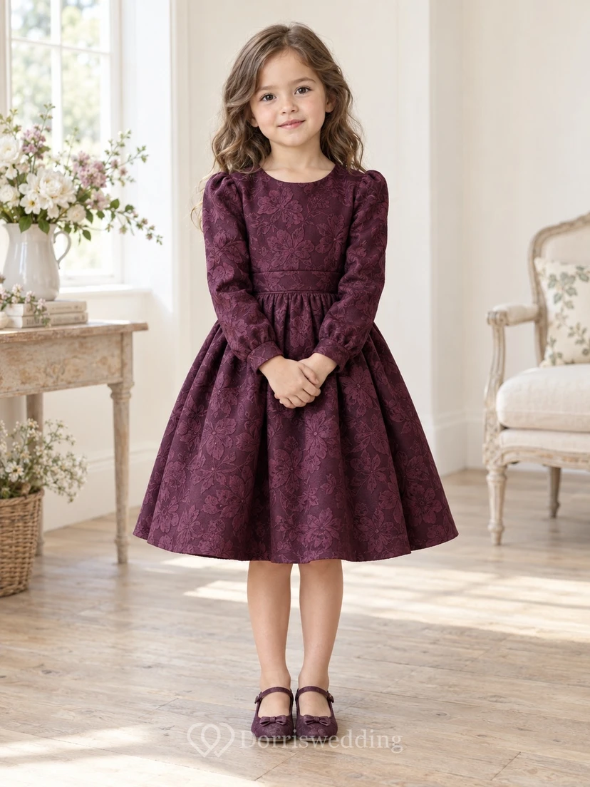 Langärmeliges Vintage-Kleid in Teelänge, pflaumenfarben, geblümt, plissiert, Jacquard-Jacquard, Blumenmädchenkleid