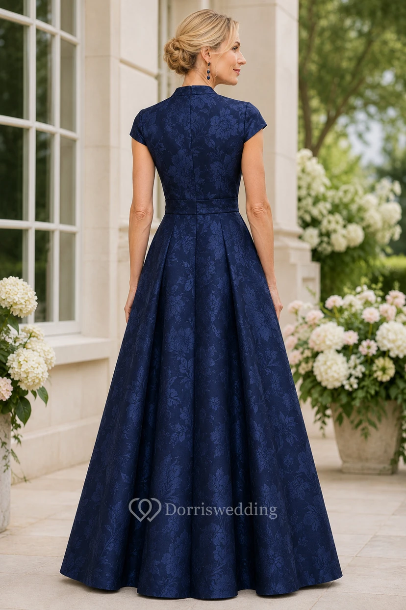 Dunkelblaues Brokat-Mutterkleid in A-Linie mit kurzen Ärmeln view 2