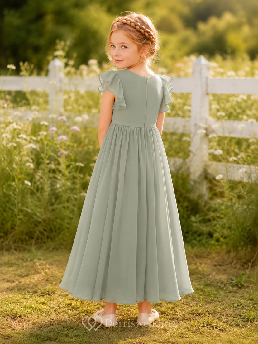 Robe de demoiselle d'honneur romantique couleur sauge en mousseline, col bijou, manches pétales, longueur cheville, coupe trapèze. view 2
