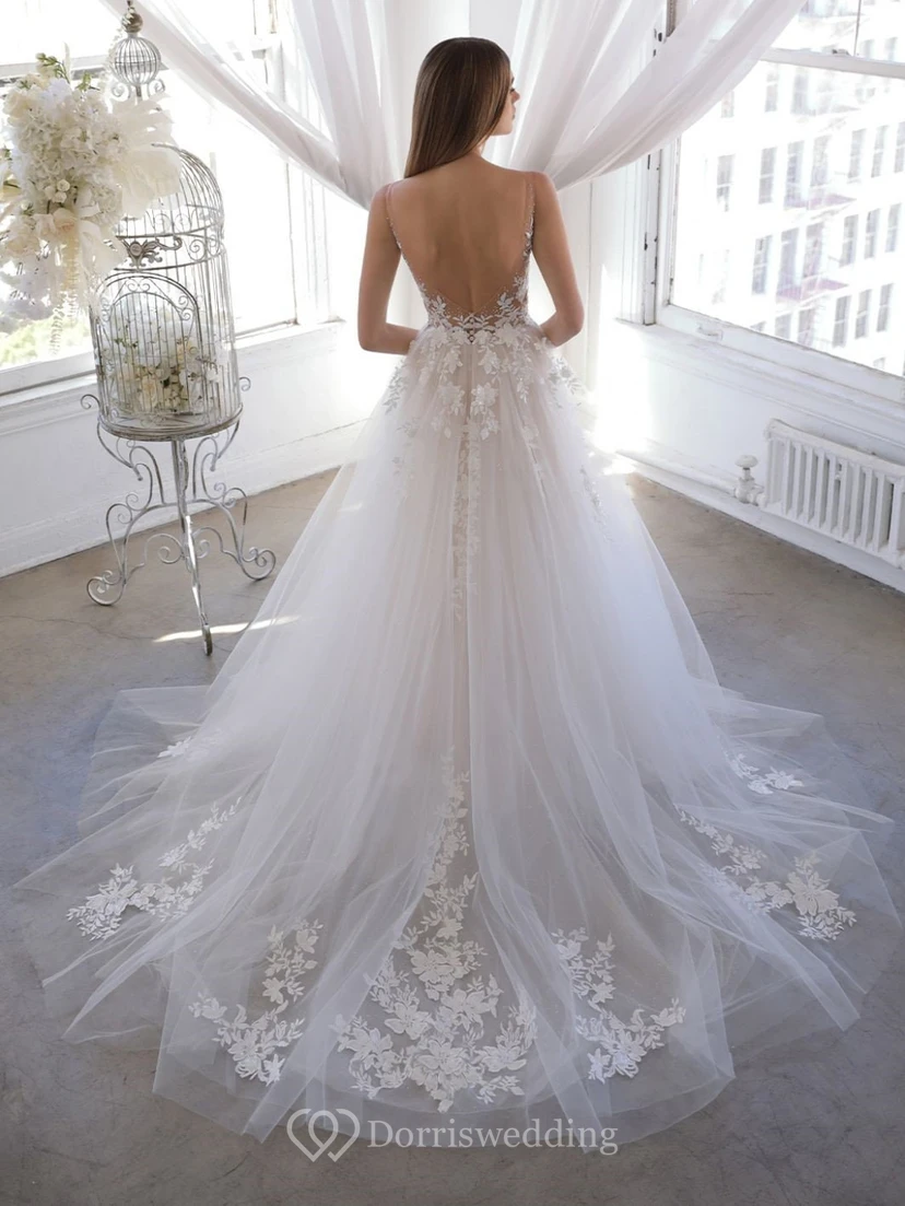 Ethereal V-neck Sleeveless Tulle Applique Pleated Ball Gown Backless Wedding Dress view 2