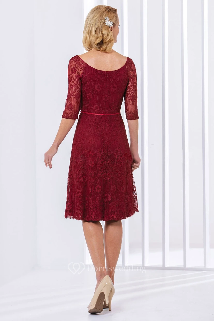 Half-Sleeved A-Line Knee-Length Lace Mother Of The Bride Dress With Scoop Neck view 2