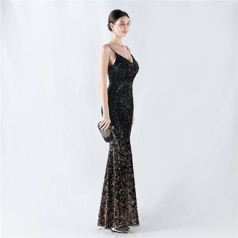 Samtiger, farbverlaufender, perlenbesetzter, sexy Strumpfhalter-Abendkleid view 14