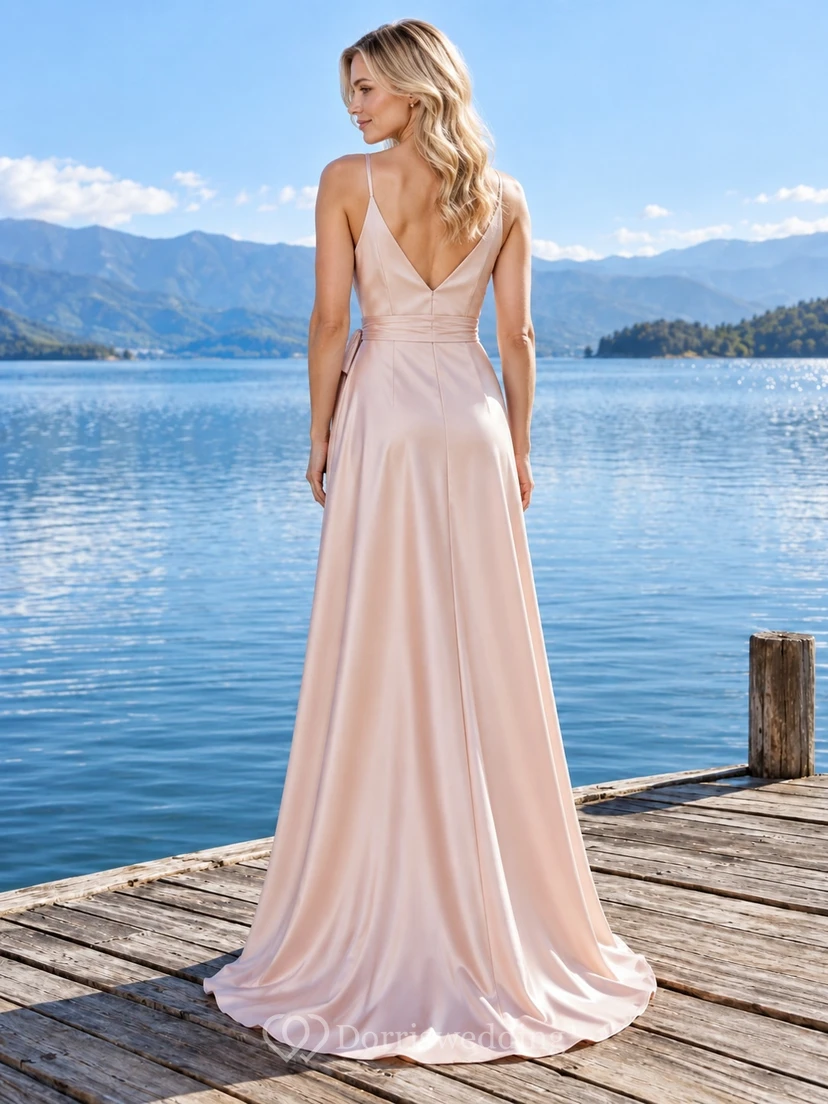 Vestido de novia sencillo de satén color rosa empolvado con escote en V, sin mangas y lazo lateral, corte en A view 2
