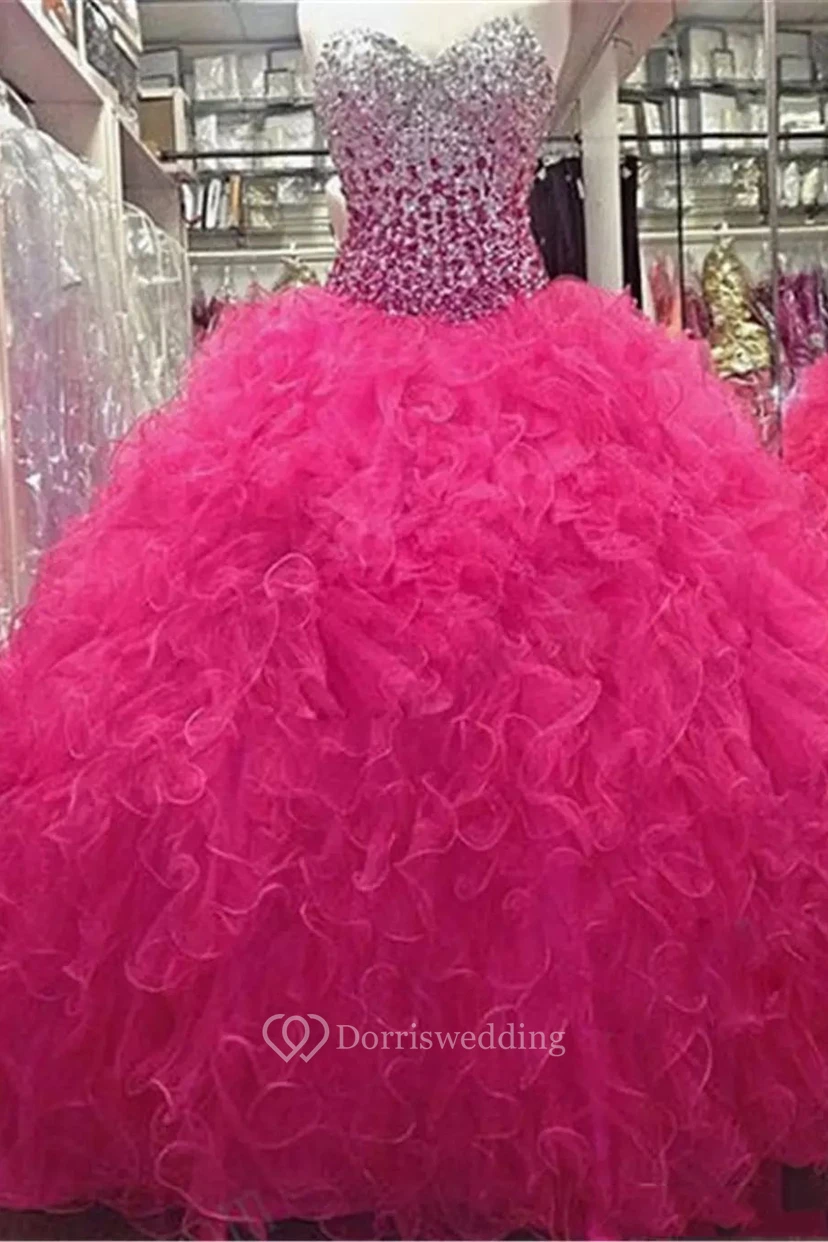 Ärmelloses, bodenlanges Tüll-Ballkleid mit Herzausschnitt