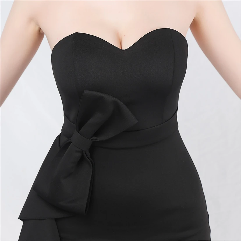 Brautjungfern-Empfangsdinner: Schulterfreies, trägerloses, langes Abendkleid view 35