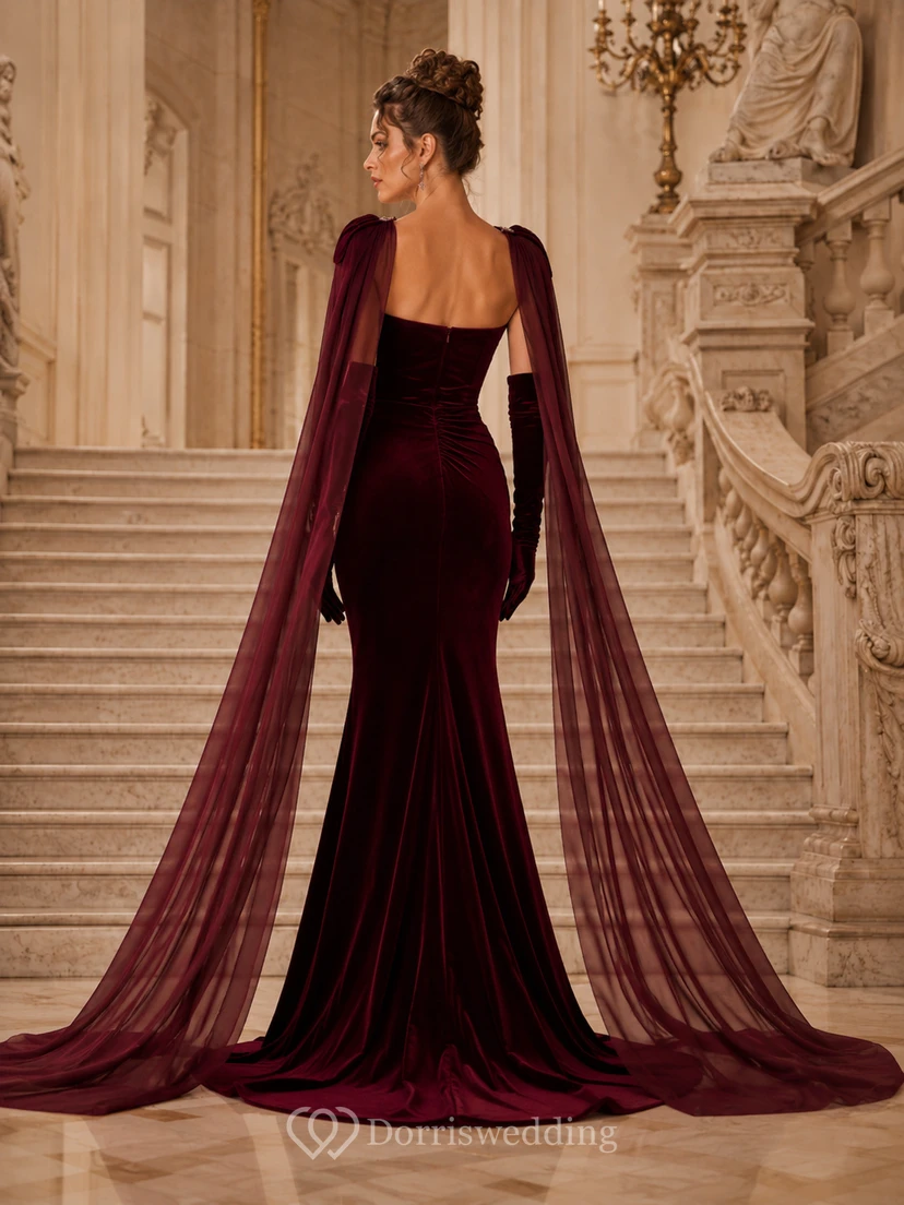 Burgunderfarbenes, ärmelloses Meerjungfrauen-Opernkleid aus Samt mit herzförmigem Ausschnitt und Schleppe, Cape. view 2
