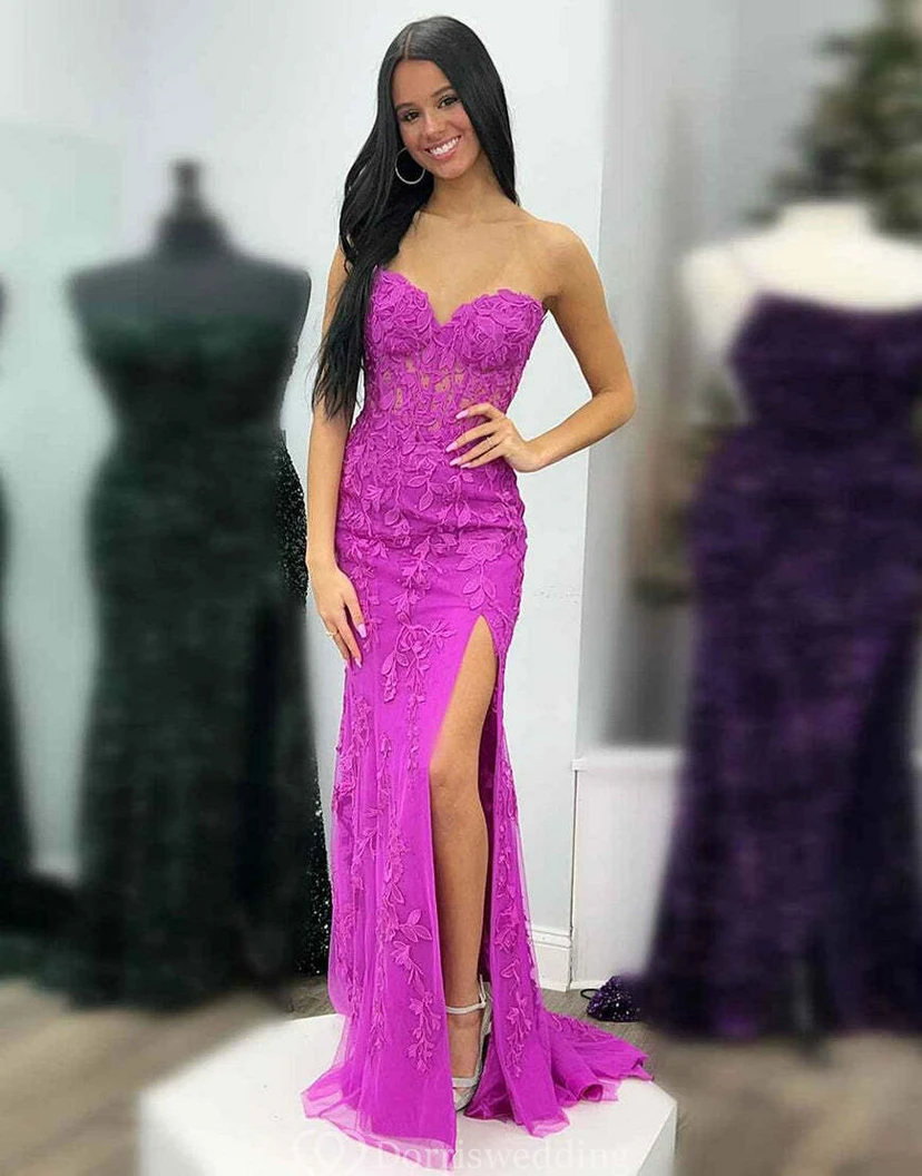 Vestido romántico de encaje rosa fucsia con superposición de tul. view 24