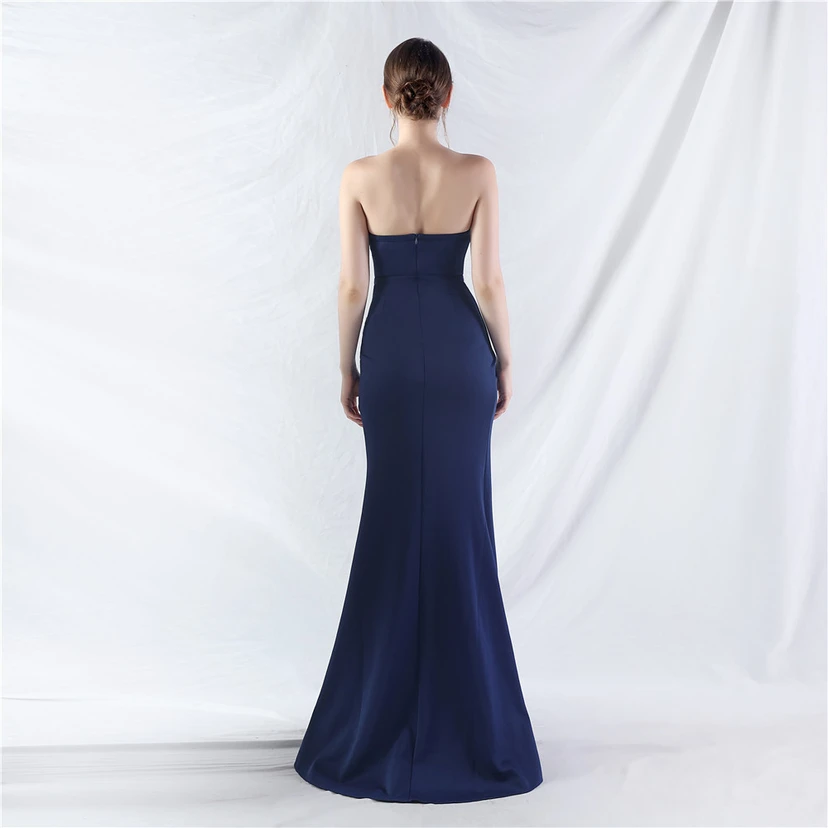Vestido de noche de alta gama con cintura de espiga, elaborado con cuentas y forma elaborada. view 6