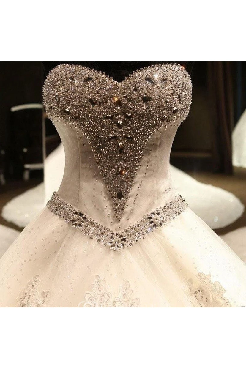 Luxurious Sweetheart Ball Gown Wedding Dress Crystal Beadings Long Train view 10