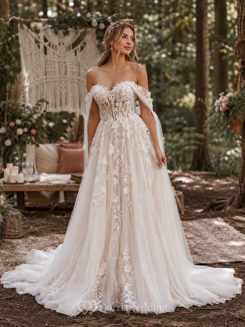Vestido de novia bohemio con hombros descubiertos, corpiño de corsé de encaje floral, mangas drapeadas y cola en línea A.