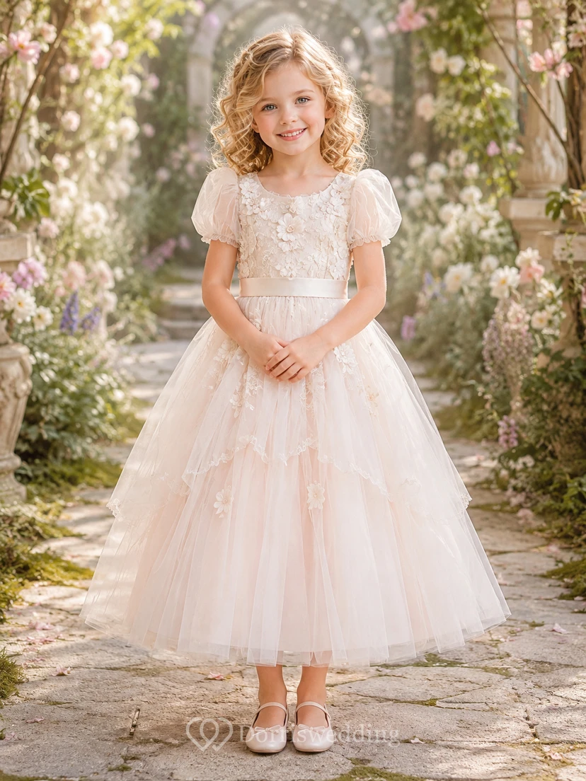 Vestido de niña de las flores, color marfil, encaje, tul, corte en A, manga corta, escote redondo, largo midi.