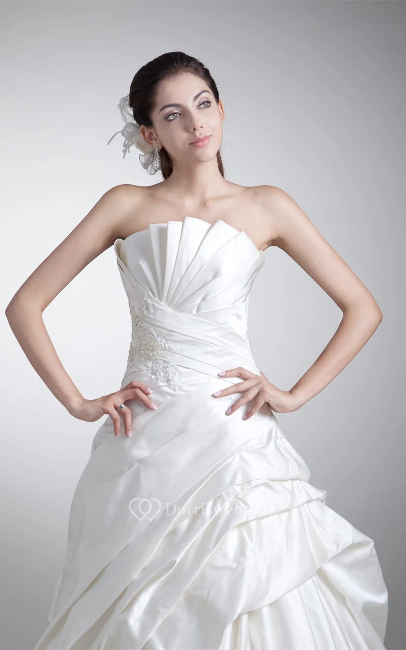 Unique Sleeveless Satin Strapless a Line Most Wedding Dresses view 2