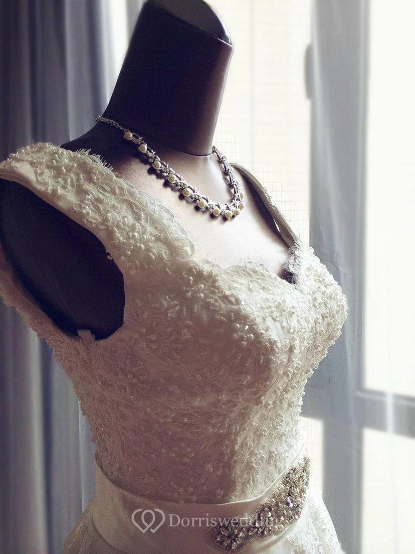V-Neck Sleeveless A-Line Lace Dress With Beaded Waist view 2