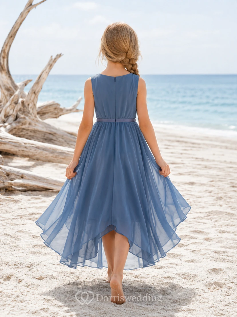 Blumenmädchenkleid aus stahlblauem Tüll, A-Linie, Rundhalsausschnitt, asymmetrischem Saum und Falten view 2