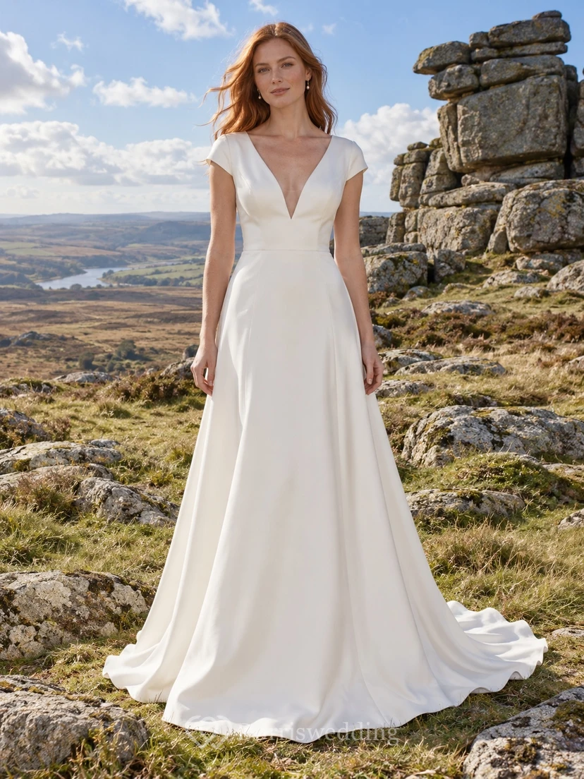 Vestido de novia sencillo de corte A con escote en V, manga corta y cola de satén