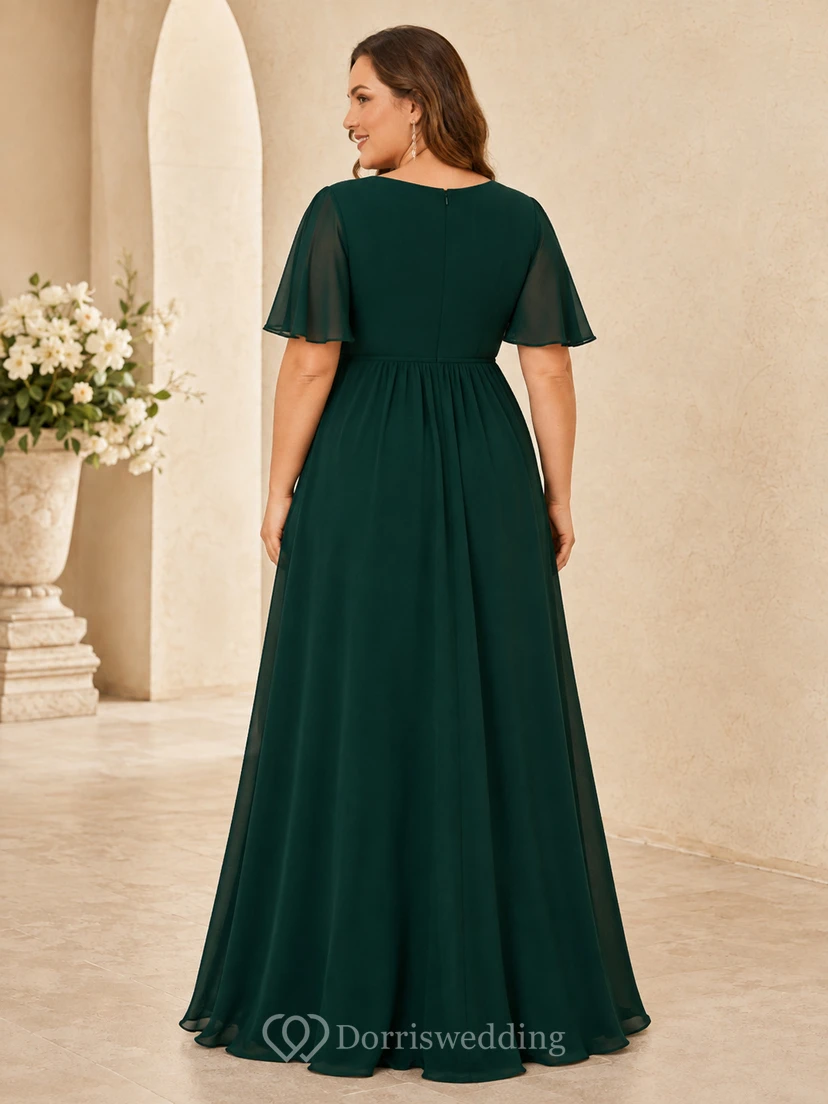 Elegante vestido formal largo hasta el suelo de gasa, color verde oscuro, con escote en V y mangas acampanadas, de talla grande. view 2